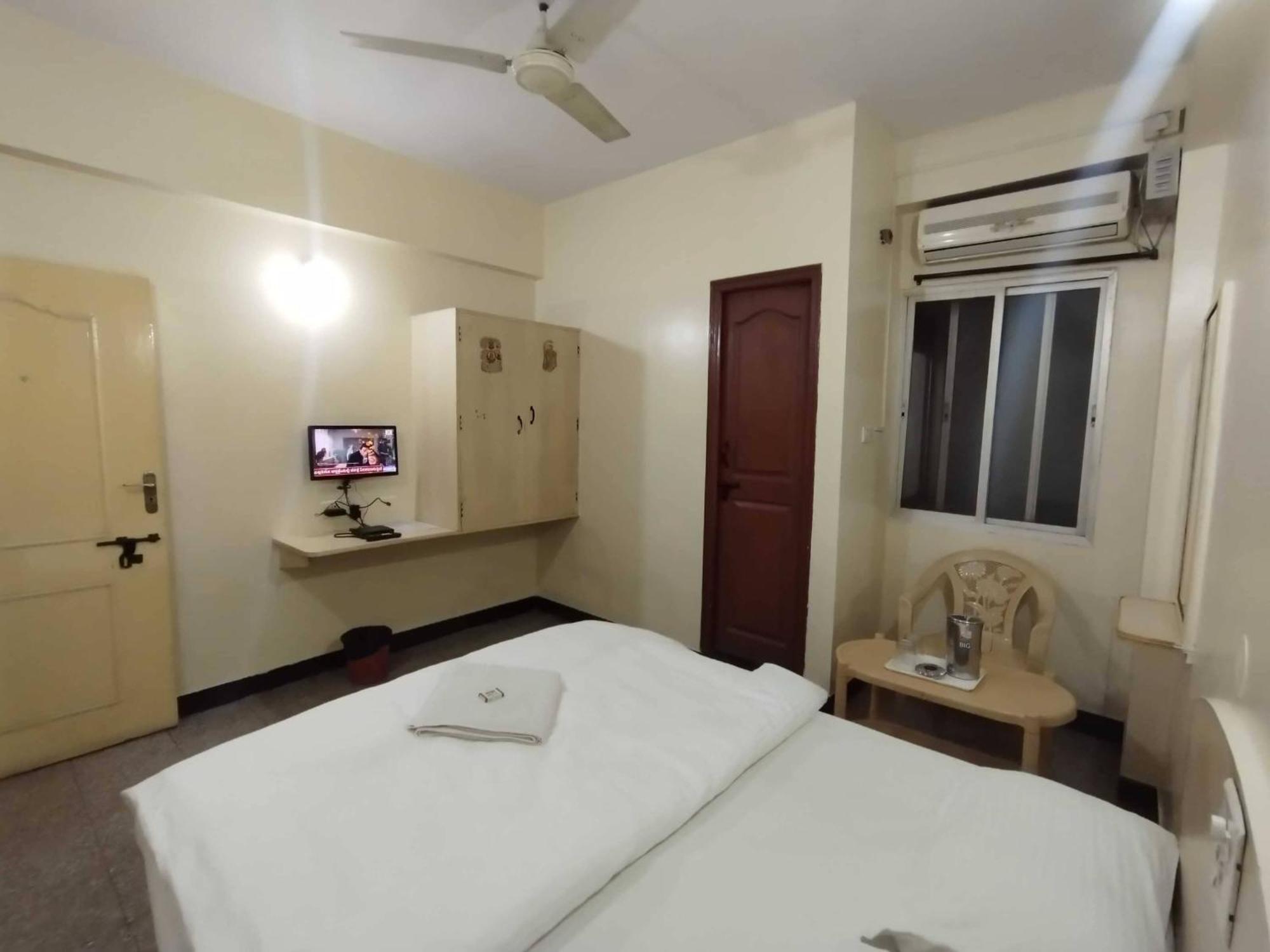 Hotel O Sri Vijaya Palace Lodging Bangalore Eksteriør billede