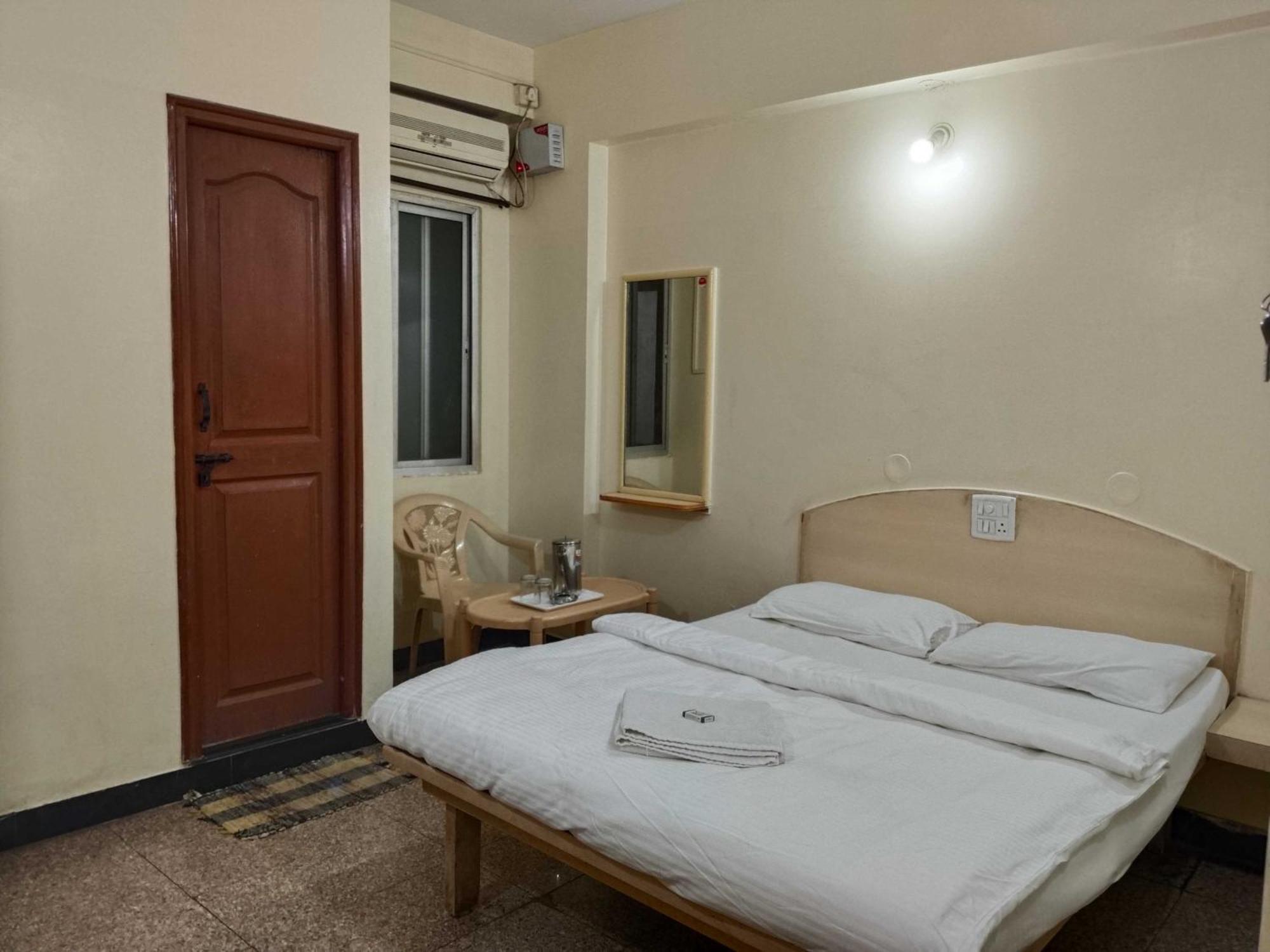 Hotel O Sri Vijaya Palace Lodging Bangalore Eksteriør billede